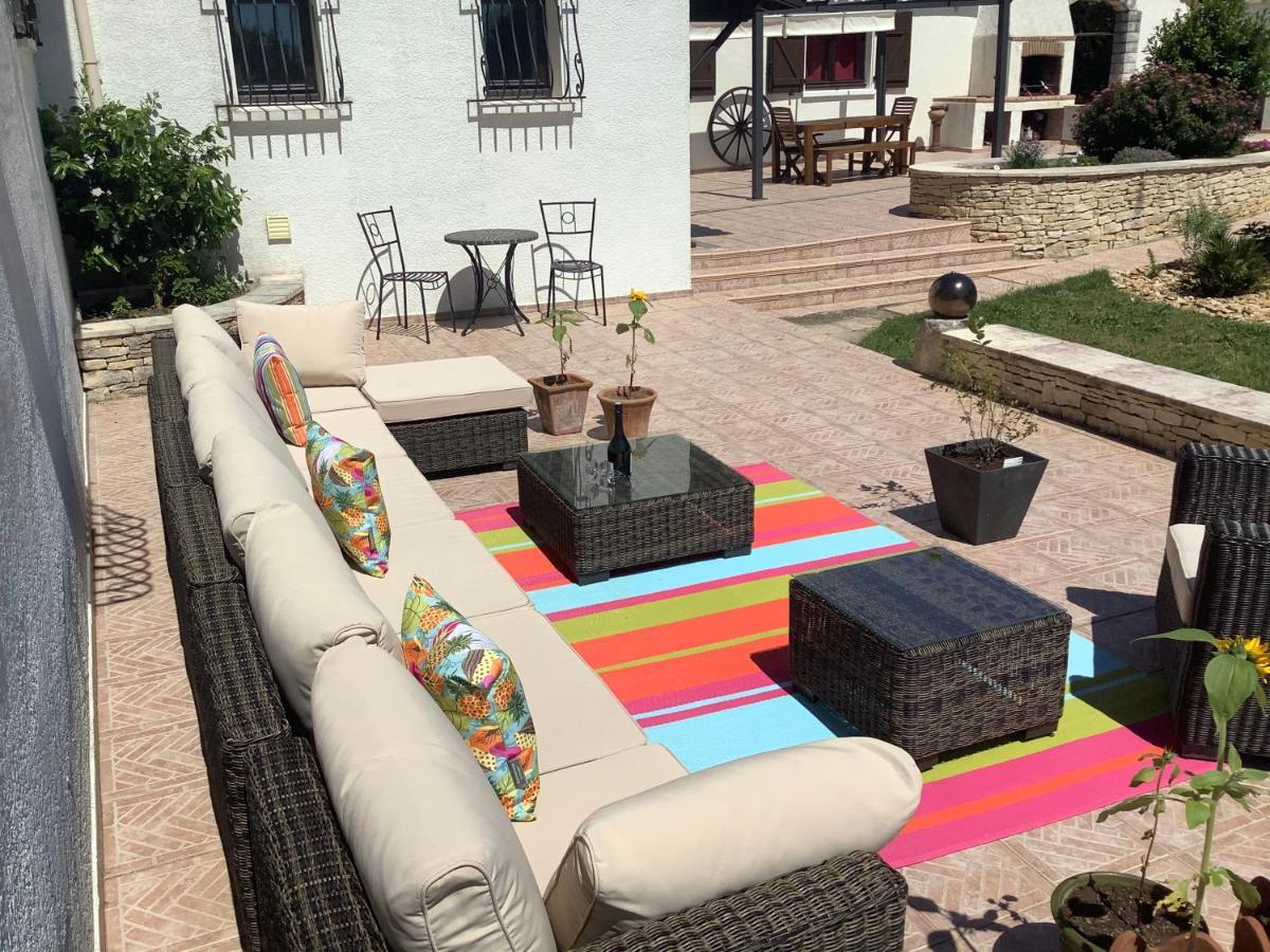 Number9 - Now With Air Conditioned Rooms Carlipa Esterno foto