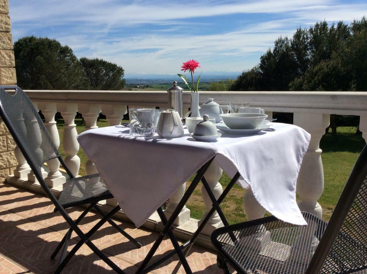 Number9 - Now With Air Conditioned Rooms Carlipa Esterno foto